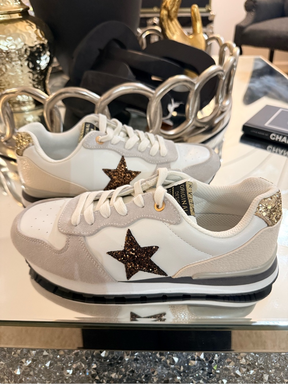 Vintage Havana White & Gold Star Accent Sneakers